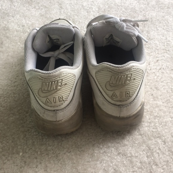 Nike Air Max - Picture 2 of 4